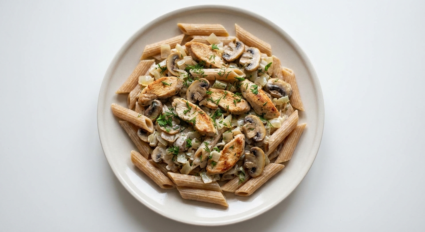 Penne z kurczakiem w sosie pieczarkowym